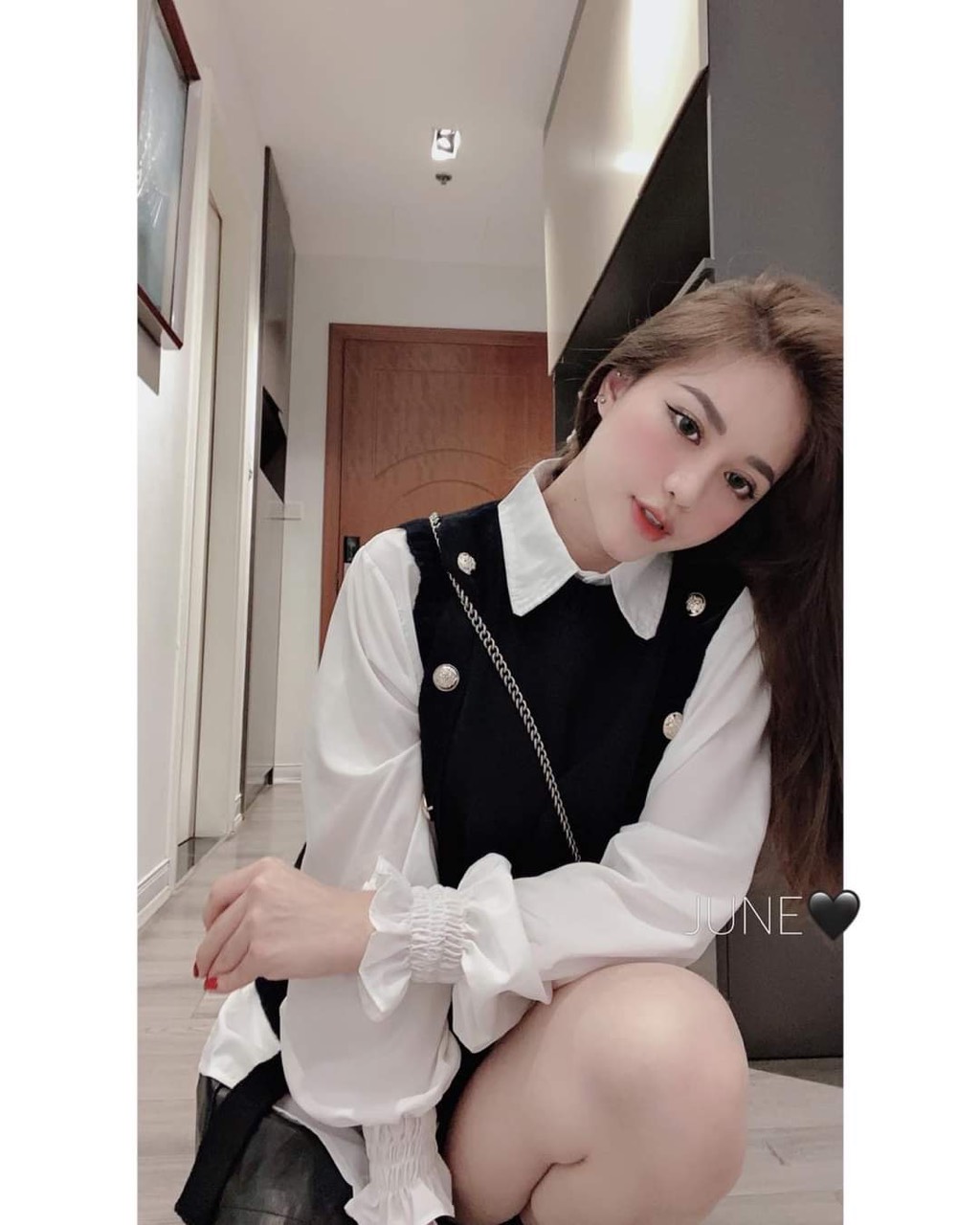CÁCH MẶC SƠ MI MIX ÁO GILE ĐÚNG CHUẨN LỊCH LÃM #24 CÁCH MẶC SƠ MI MIX ÁO GILE ĐÚNG CHUẨN LỊCH LÃM